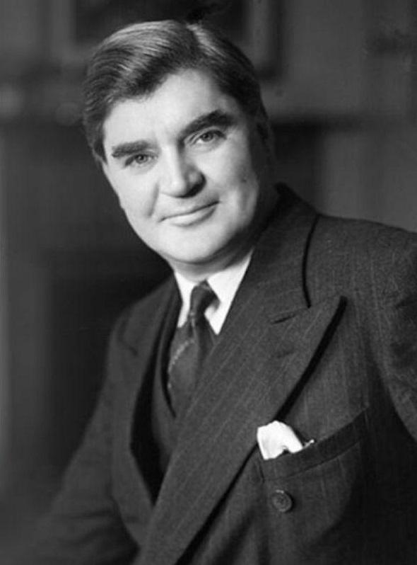 Black and white portrait photograph of Aneurin Bevan, the minister for health responsible for the launch of the NHS.
