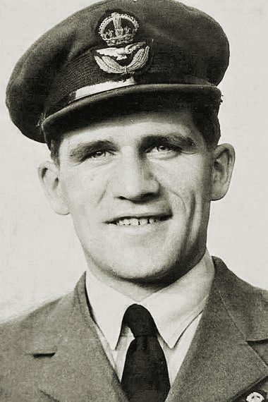 Black and white photo of Wing Commander Ken Rees